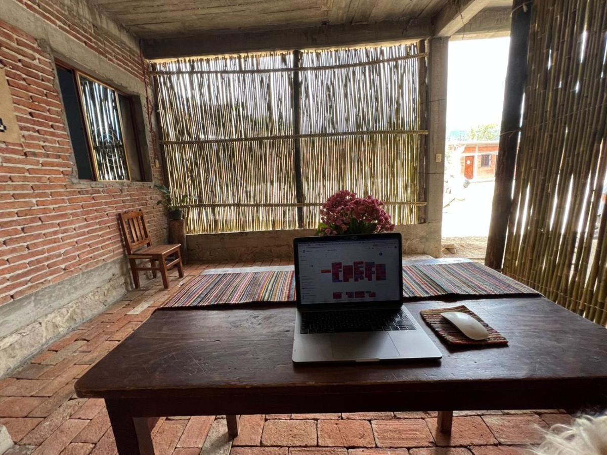 Lizu Tu Casa En Un Pueblo Zapoteca Bed & Breakfast Teotitlan del Valle ภายนอก รูปภาพ