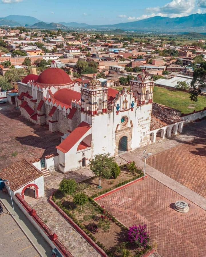 Lizu Tu Casa En Un Pueblo Zapoteca Bed & Breakfast Teotitlan del Valle ภายนอก รูปภาพ